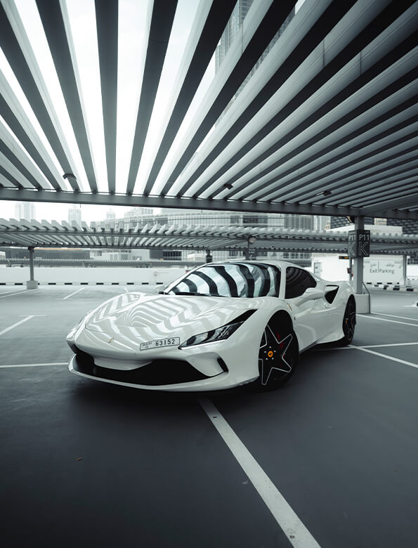 Discover Dubai with Ferrari Rental: Idea